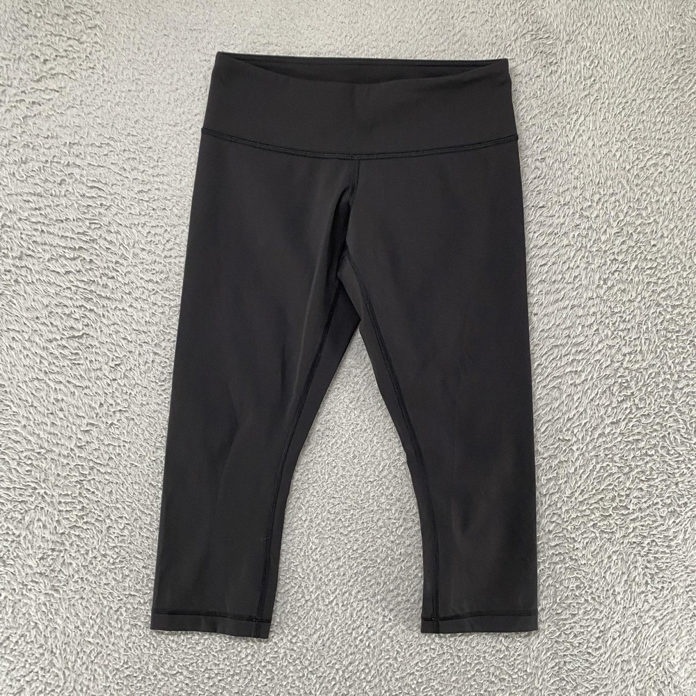 Lululemon Capri Leggings Womens 6 Black High Rise Crop Yoga Gym Workout Running